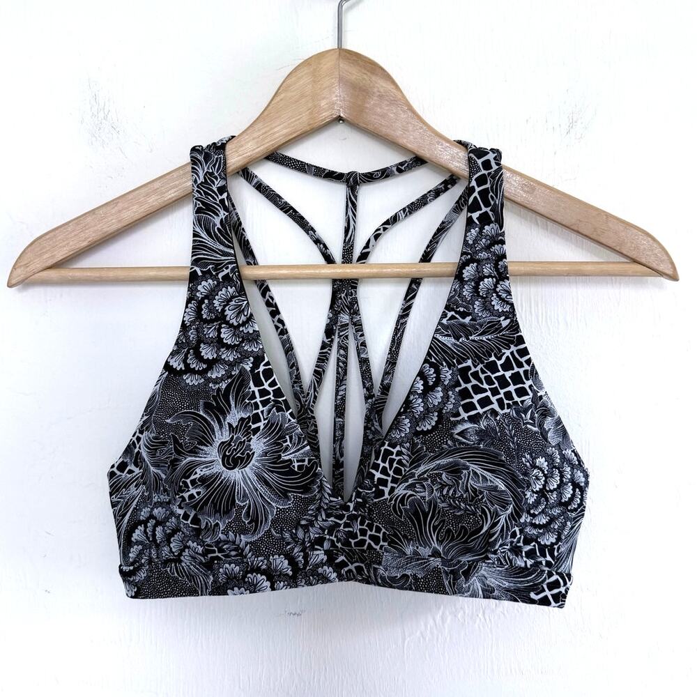 LULULEMON black white Rase The Barre nouveau starlight yoga sports athletic bra
